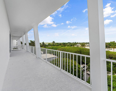 2275 S Ocean Boulevard - Photo Thumbnail 15