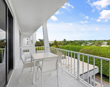 2275 S Ocean Boulevard - Photo Thumbnail 14