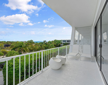 2275 S Ocean Boulevard - Photo Thumbnail 16