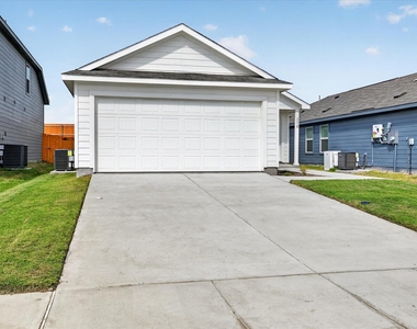 5318 Cinnamon Lane - Photo Thumbnail 23