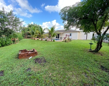 9596 Richmond Circle - Photo Thumbnail 7
