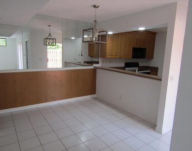 8345 Trent Court - Photo Thumbnail 12