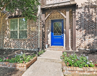 11216 Ashley Lane - Photo Thumbnail 2