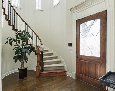 11216 Ashley Lane - Photo Thumbnail 4
