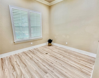 11216 Ashley Lane - Photo Thumbnail 21