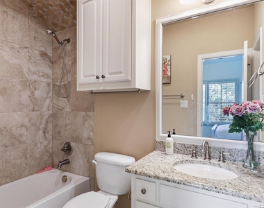 11216 Ashley Lane - Photo Thumbnail 32