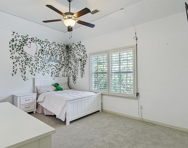 11216 Ashley Lane - Photo Thumbnail 31