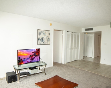3301 Nw 47th Terrace - Photo Thumbnail 29