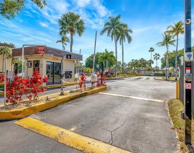 3301 Nw 47th Terrace - Photo Thumbnail 27