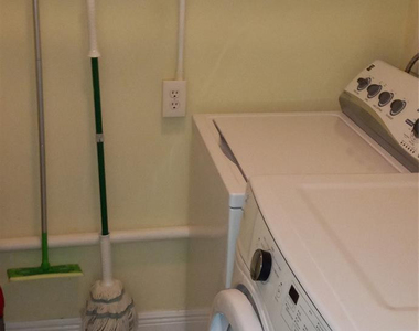 2100 Ne 38th Street - Photo Thumbnail 9