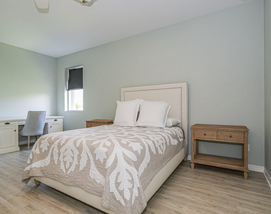 1140 Cheval Drive - Photo Thumbnail 18
