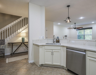 1140 Cheval Drive - Photo Thumbnail 15