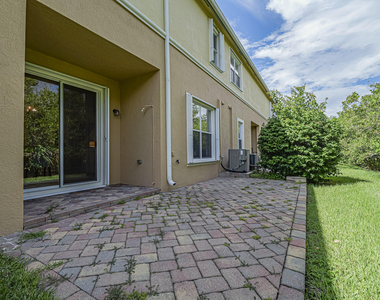 1140 Cheval Drive - Photo Thumbnail 29
