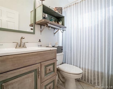 14181 E Castlerock Way E - Photo Thumbnail 11