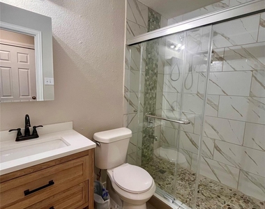 2336 Summit Lane - Photo Thumbnail 6