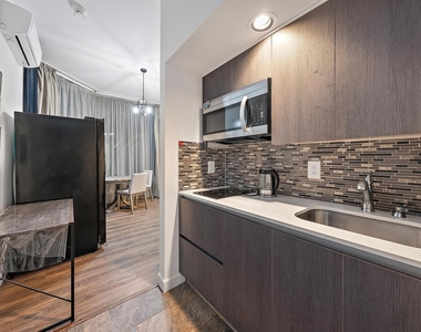 11771 Littlestone Court - Photo Thumbnail 48