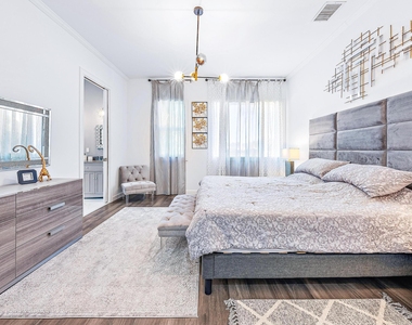 11771 Littlestone Court - Photo Thumbnail 30