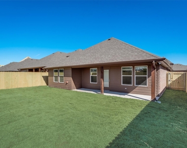 8102 Grant Lane - Photo Thumbnail 21
