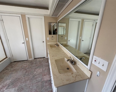 3912 Bandera Drive - Photo Thumbnail 23