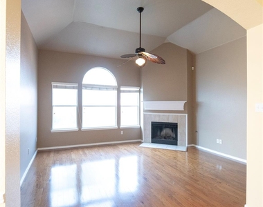5521 Riverview Drive - Photo Thumbnail 15