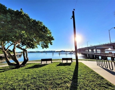 220 Lucerne Avenue - Photo Thumbnail 14