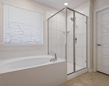 7322 Farmhouse Drive - Photo Thumbnail 16