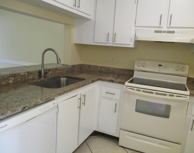9389 Nw 1st Court - Photo Thumbnail 2