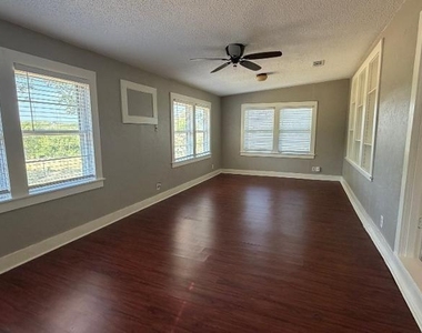 310 W Church Street - Photo Thumbnail 4