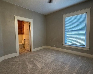 310 W Church Street - Photo Thumbnail 17