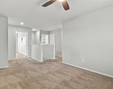 2419 Pheasant Run - Photo Thumbnail 23