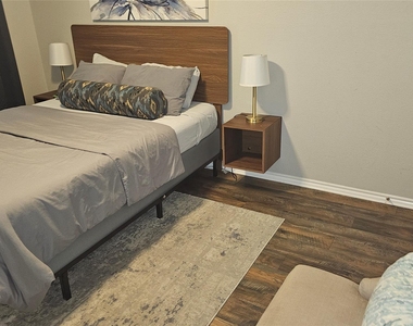 8799 Holly Street - Photo Thumbnail 8
