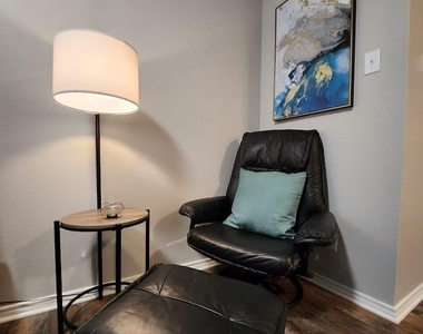 8799 Holly Street - Photo Thumbnail 11