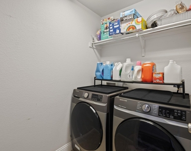 1820 Fountain Vista View - Photo Thumbnail 24