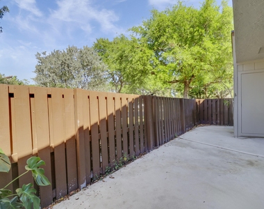 22274 Misty Woods Way - Photo Thumbnail 16