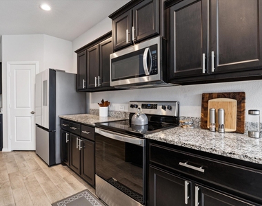 765 Beebrush Drive - Photo Thumbnail 15