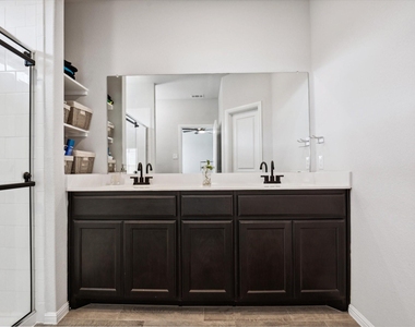765 Beebrush Drive - Photo Thumbnail 20