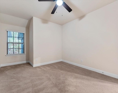 207 Congaree Road - Photo Thumbnail 30