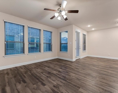 207 Congaree Road - Photo Thumbnail 11
