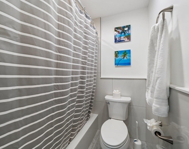 130 Yacht Club Drive - Photo Thumbnail 17