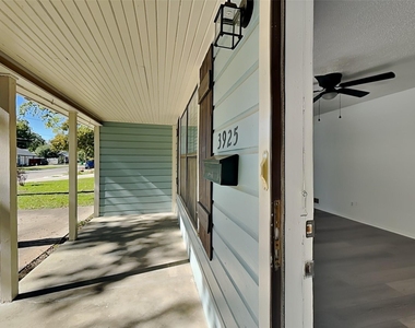 3925 Rusty Dell Street - Photo Thumbnail 1