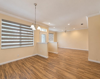 545 Nw Portofino Lane - Photo Thumbnail 6