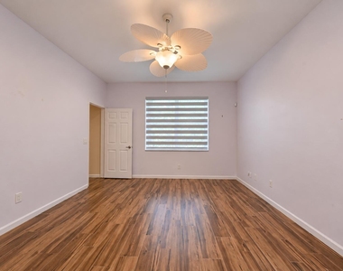 545 Nw Portofino Lane - Photo Thumbnail 19