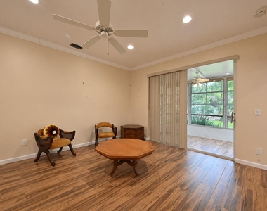 545 Nw Portofino Lane - Photo Thumbnail 17