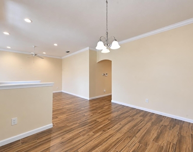 545 Nw Portofino Lane - Photo Thumbnail 7
