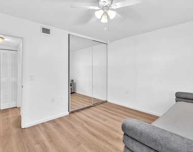 3650 Whitehall Drive - Photo Thumbnail 38