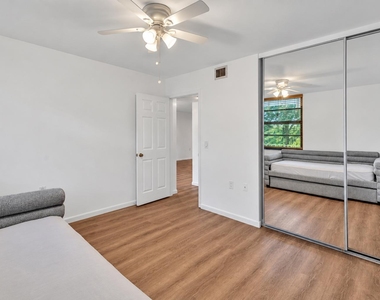 3650 Whitehall Drive - Photo Thumbnail 39