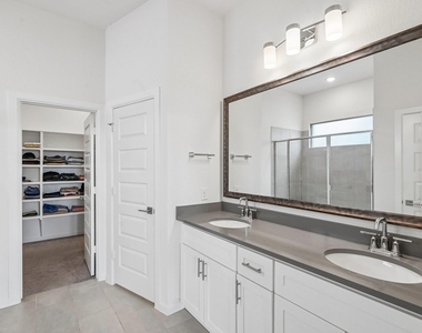 3014 Campbell Drive - Photo Thumbnail 15