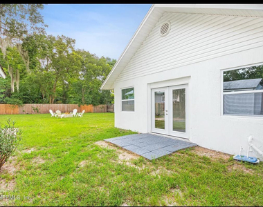 925 S St. John Street - Photo Thumbnail 22