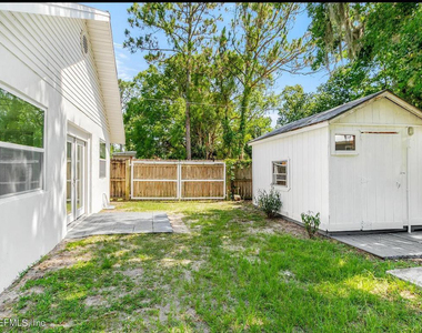 925 S St. John Street - Photo Thumbnail 23