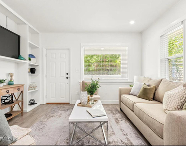 925 S St. John Street - Photo Thumbnail 10